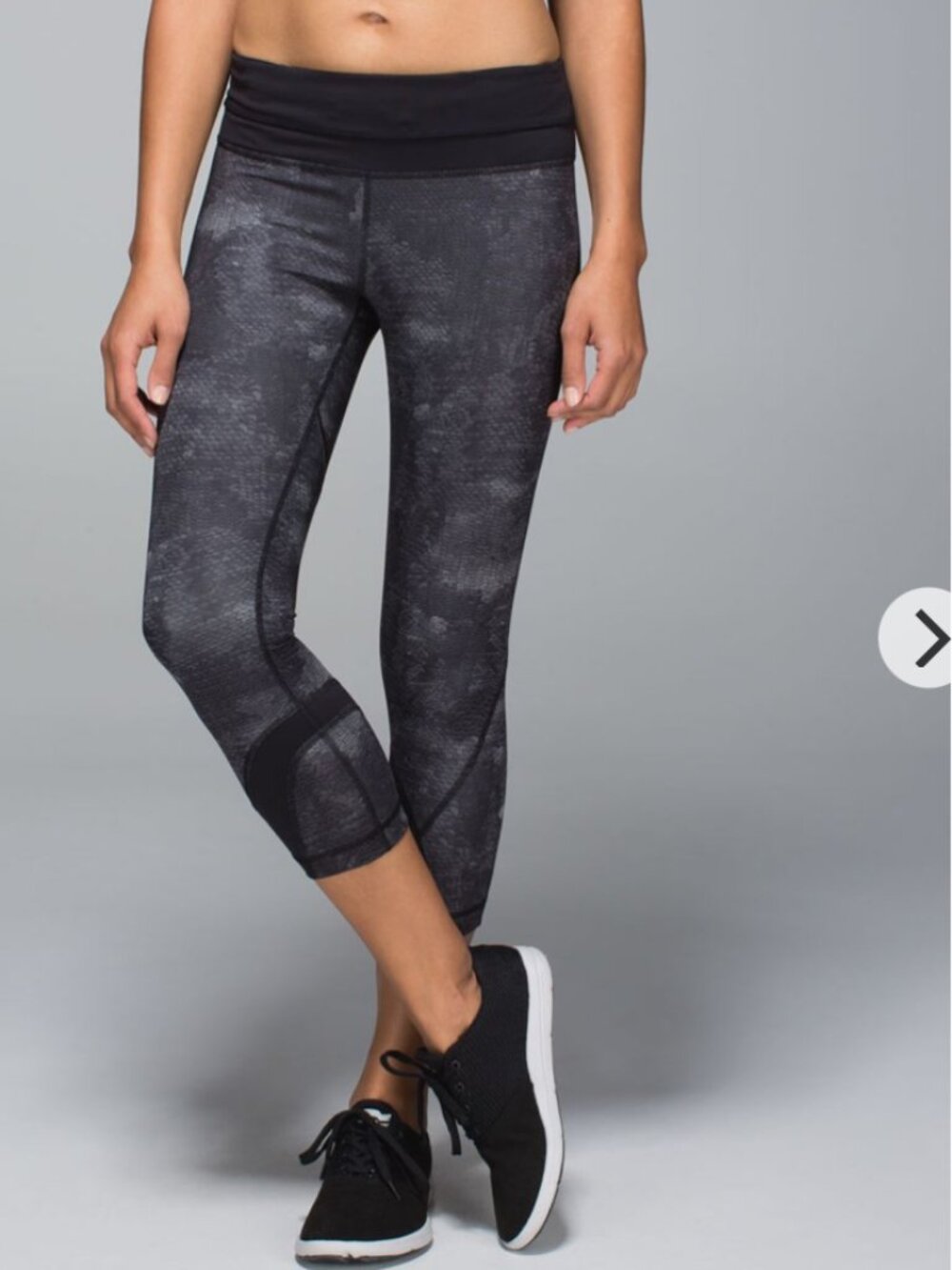 Lululemon -  Inspire Crop II, Lulu Run, Luxtreme, Slate Snake Black - sz 6